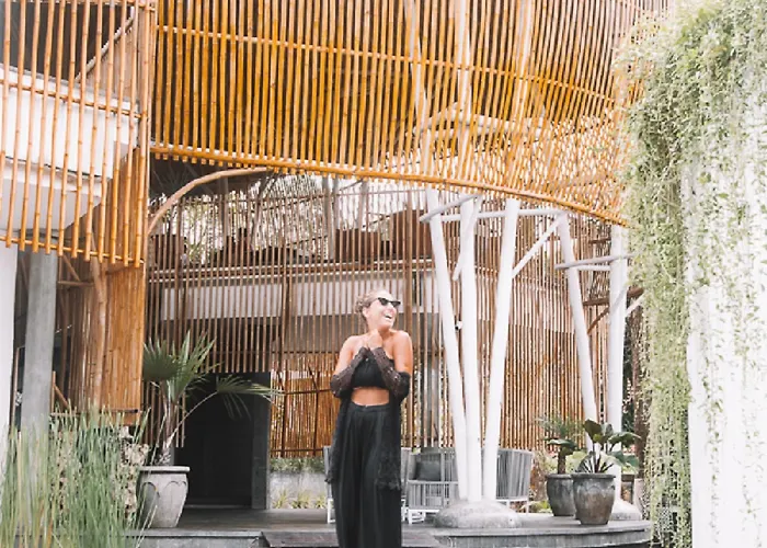 Taman Mesari Luxury Villas-seminyak * Kuta Lombok