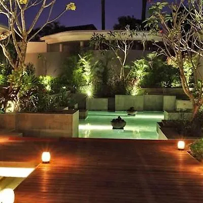 Taman Mesari Luxury Villas-seminyak * Kuta Lombok